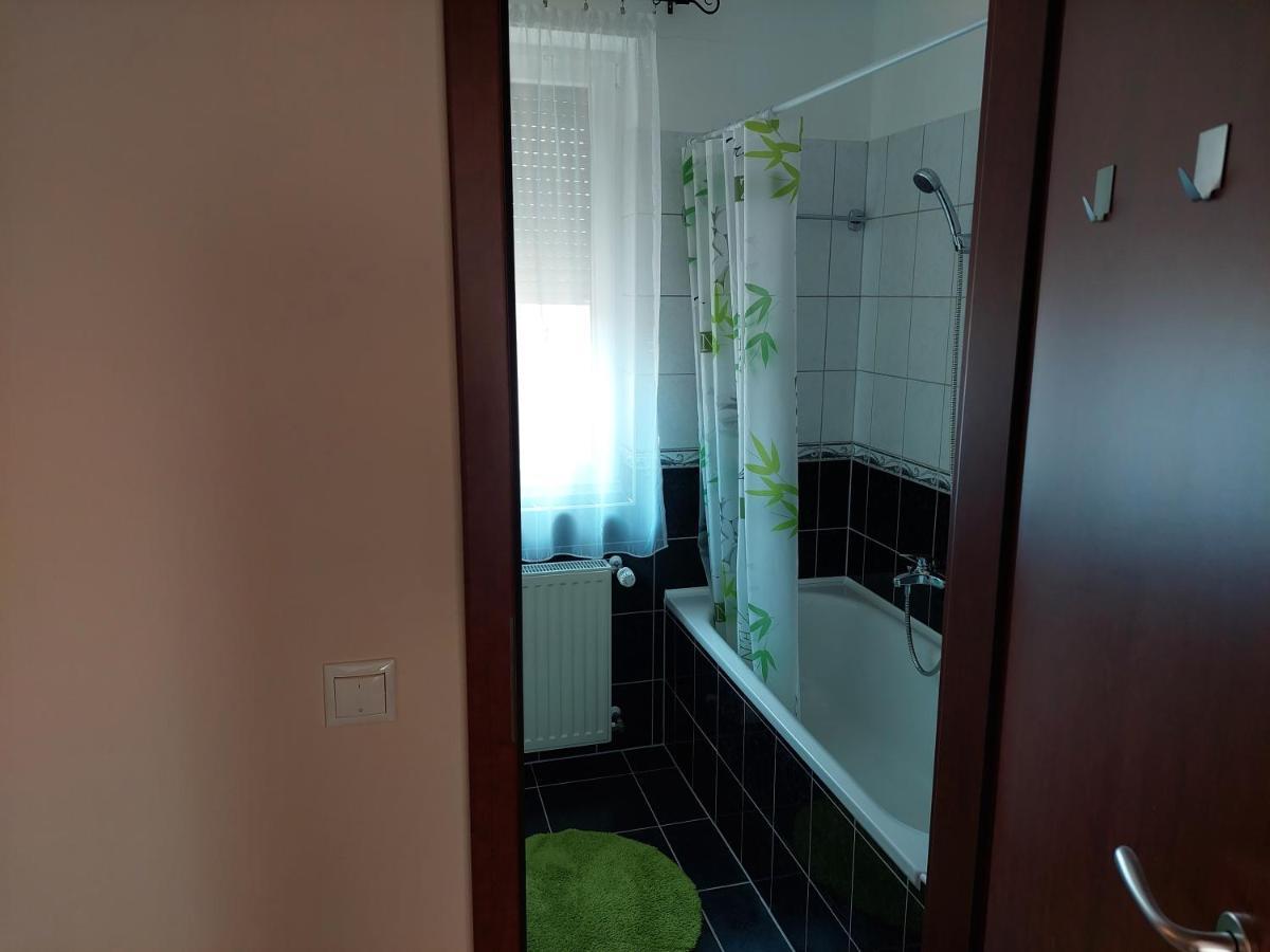 Samuci Apartman Hajdúszoboszló Kültér fotó