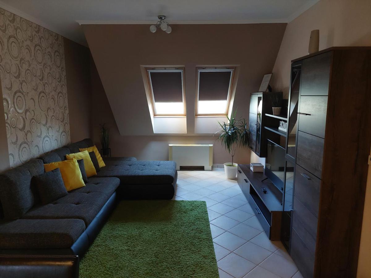 Samuci Apartman Hajdúszoboszló Kültér fotó